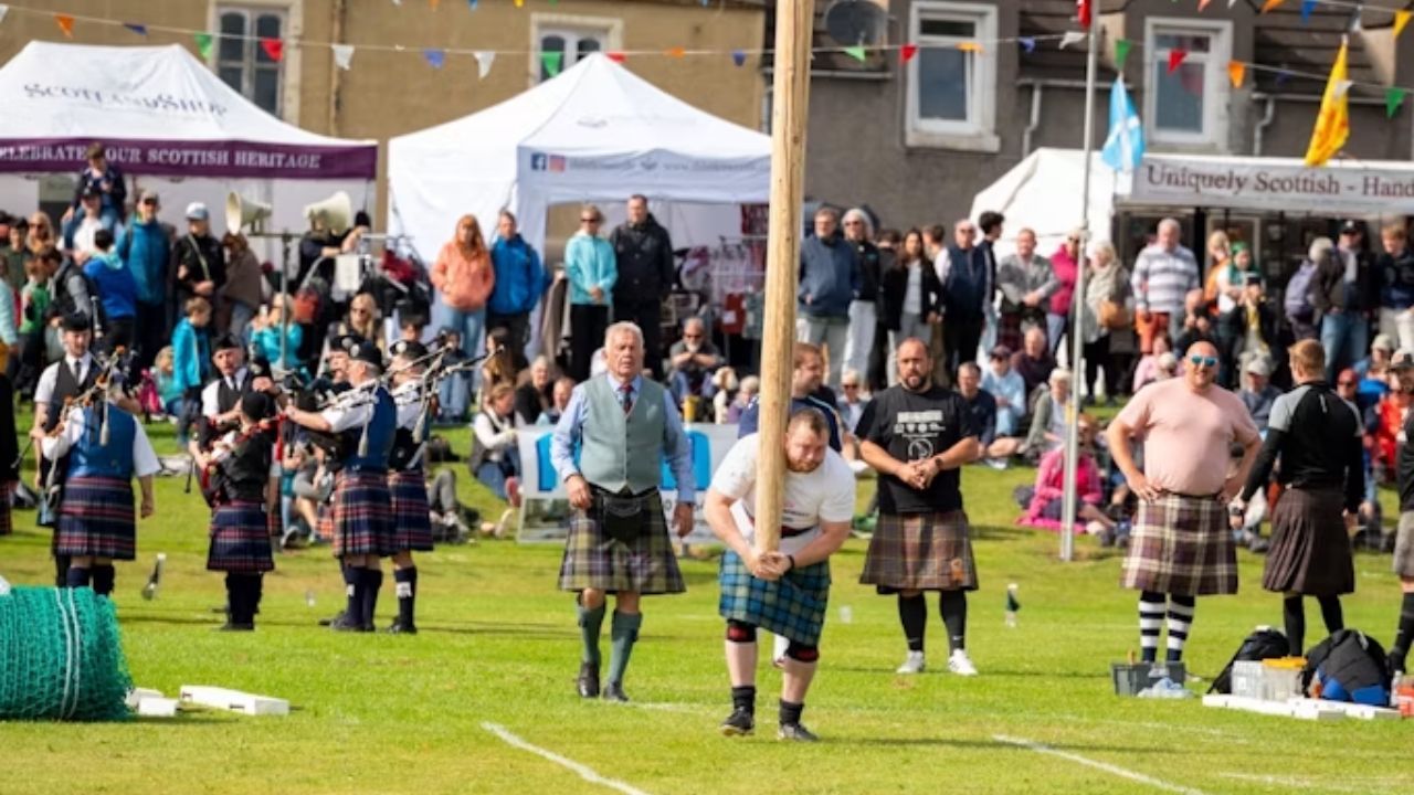  Kilts at Crieff Gathering