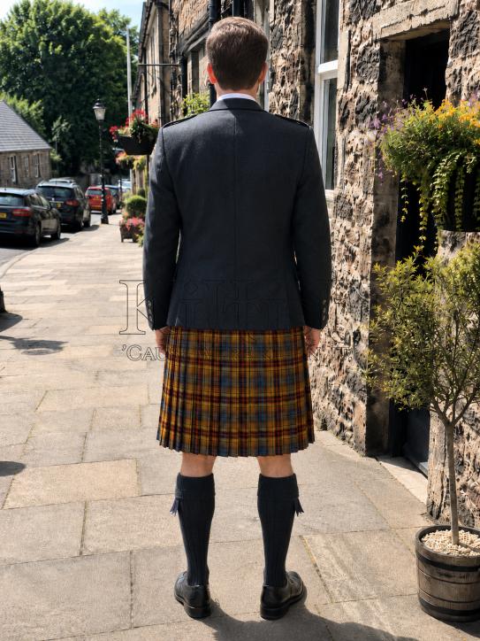 MacLeod of Lewis Men Tartan Kilt